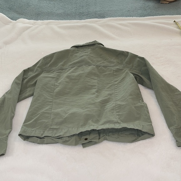 GAP Women’s Khaki Green Short Utility Douglas Fir Denim Jacket Size Small - Picture 5 of 12